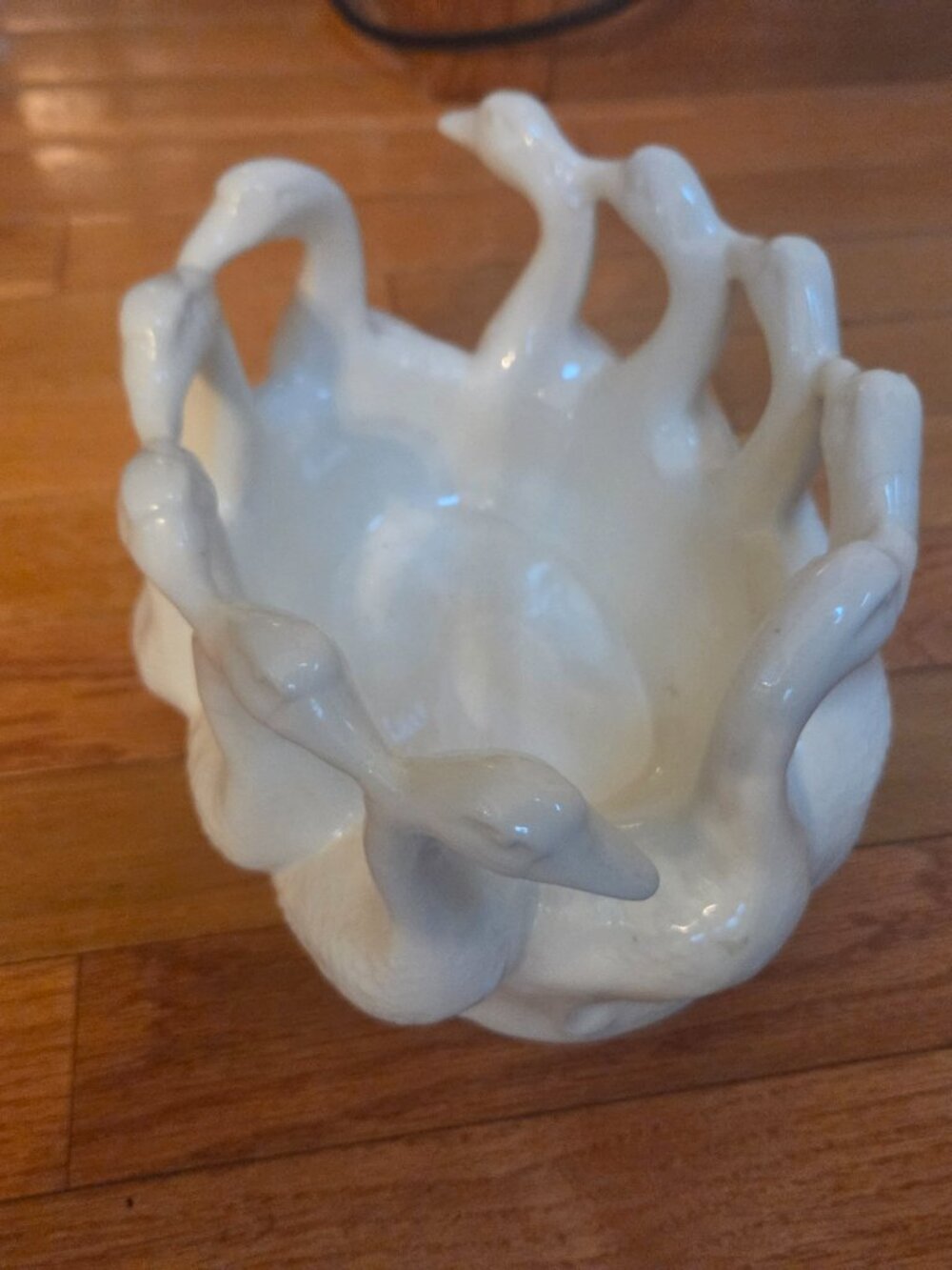 vintage gaggle of geese planter/centerpiece - Picture 2 of 4